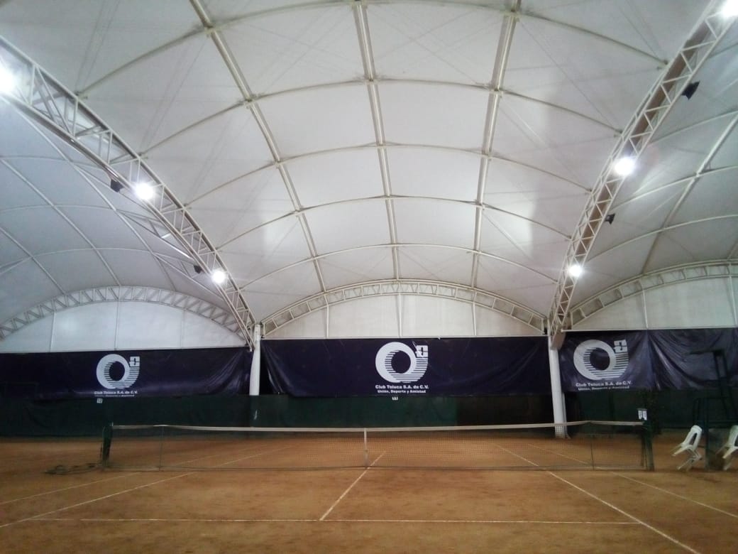 Iluminación LED para cancha deportiva